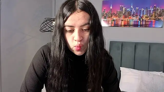 Snapshot of Alli_cooper chatting on 06-06-26, 11:59 Alli cooper online show from 06-06-26, 11:59