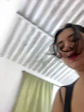 Snapshot of LUISA_SEXY_ chatting on 09-21-25, 10:15 LUISA SEXY  online show from 09-21-25, 10:15