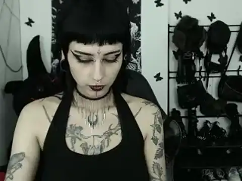 Snapshot of n0sferatus__ chatting on 02-01-26, 11:36 n0sferatus online show from 02-01-26, 11:36