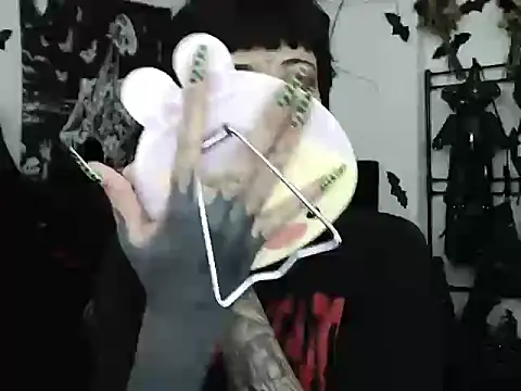 n0sferatus   online show from 06-23-26, 03:15