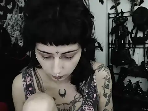 n0sferatus   online show from 06-05-26, 02:05