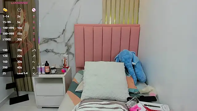 CATIAJONES online show from 06-19-26, 06:58