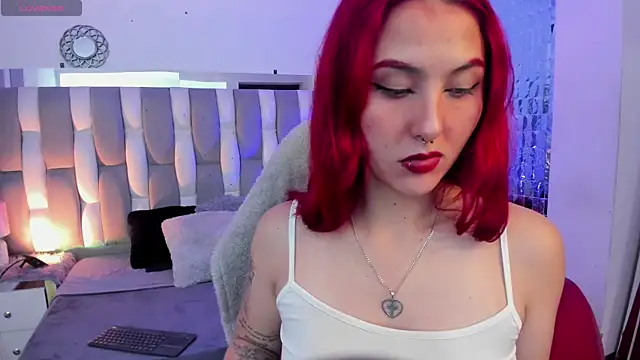 Snapshot of Megan_wolf1_ chatting on 02-27-25, 07:51 Megan wolf1  online show from 02-27-25, 07:51