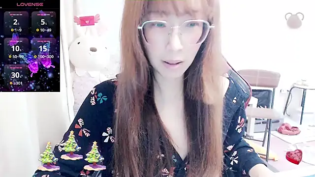 Snapshot of aFanny chatting on 03-09-25, 02:10 aFanny online show from 03-09-25, 02:10