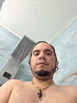 Snapshot of latinojax chatting on 07-23-26, 02:42 latinojax online show from 07-23-26, 02:42