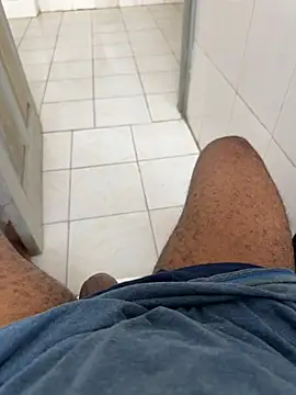 Black-mamba-madingo online show from 11-27-25, 10:59