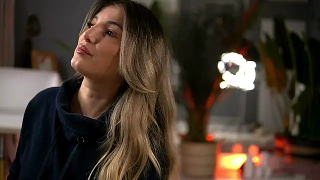 KellyMathews online show from 12-16-25, 11:53