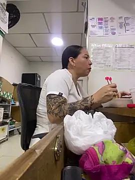 nurse desi sexlove online show from 11-14-25, 02:37