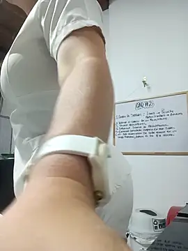 Snapshot of nurse_desi_sexlove chatting on 04-20-26, 10:40 nurse desi sexlove online show from 04-20-26, 10:40