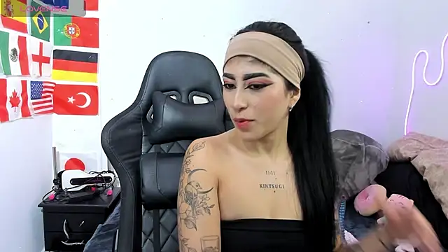 chaymae nah  online show from 07-01-26, 12:49