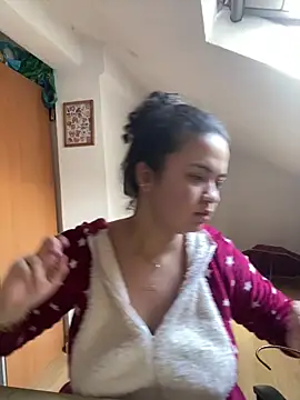 Snapshot of rafamarianoofc chatting on 03-09-25, 10:19 rafamarianoofc online show from 03-09-25, 10:19