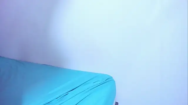 bella-black online show from 04-09-26, 01:51