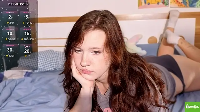 HanahCute online show from 11-16-25, 11:48