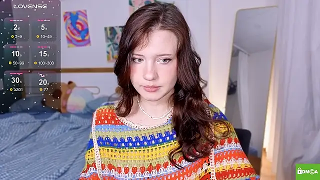 HanahCute online show from 10-23-25, 09:46