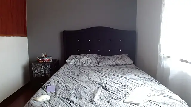 Emilia 1995 online show from 09-10-25, 03:55