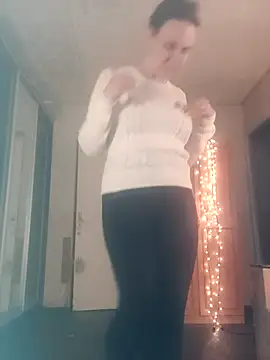 Evelina cute online show from 03-17-26, 06:44