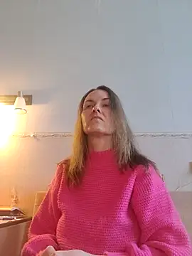 Evelina cute online show from 11-17-25, 07:56