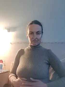 Evelina cute online show from 11-27-25, 01:00