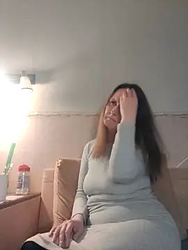 Evelina cute online show from 03-10-26, 04:11