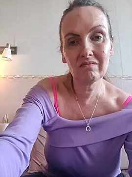 Evelina cute online show from 03-24-26, 01:22