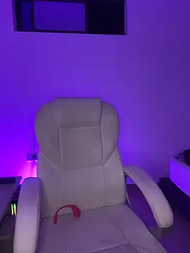 nyna 1 online show from 04-02-26, 01:57