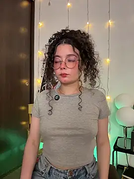 Antoniart  online show from 10-31-25, 01:57