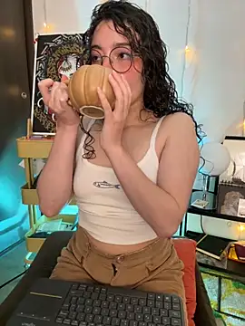 Antoniart  online show from 10-05-25, 02:24