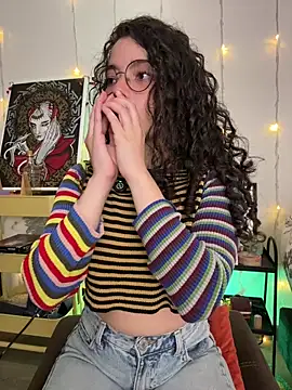 Antoniart  online show from 10-22-25, 03:39