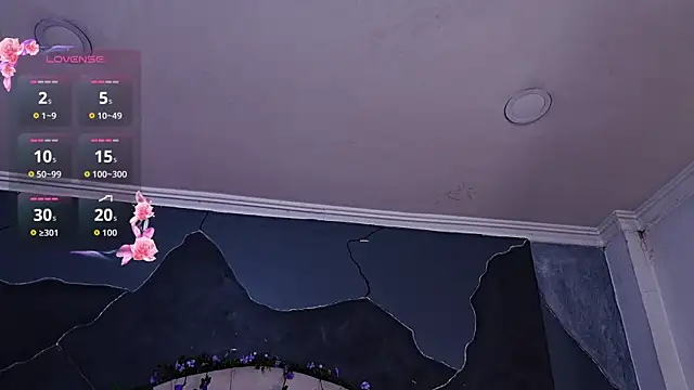 AmberGreyy  online show from 06-21-26, 07:08