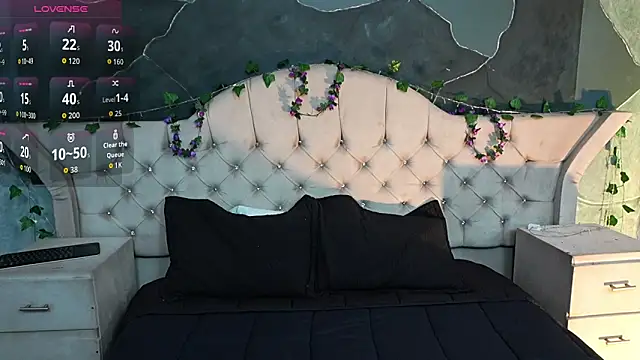 AmberGreyy  online show from 03-22-26, 01:56