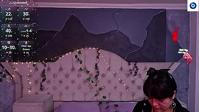 AmberGreyy  online show from 03-12-26, 04:33