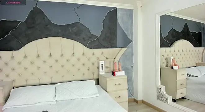 AmberGreyy  online show from 09-29-25, 05:18