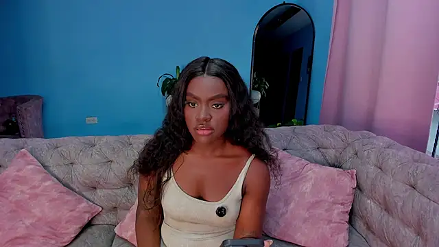 Snapshot of IsabellaBromsS chatting on 04-15-26, 10:54 IsabellaBromsS online show from 04-15-26, 10:54