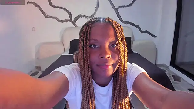 Snapshot of TifannyTaylor_ chatting on 01-04-25, 04:54 TifannyTaylor  online show from 01-04-25, 04:54