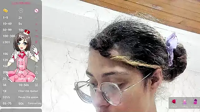 Hanna Corne online show from 12-12-24, 05:48