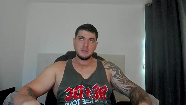 Snapshot of Teilor_Creed chatting on 10-22-25, 07:46 Teilor Creed online show from 10-22-25, 07:46