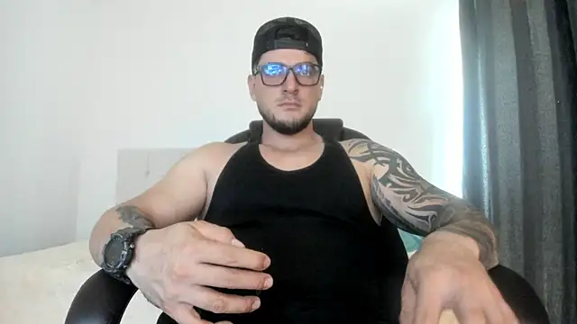 Snapshot of Teilor_Creed chatting on 10-03-25, 07:15 Teilor Creed online show from 10-03-25, 07:15