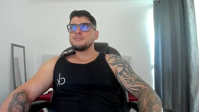 Snapshot of Teilor_Creed chatting on 10-27-25, 07:26 Teilor Creed online show from 10-27-25, 07:26