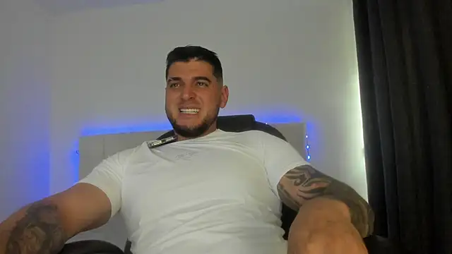 Snapshot of Teilor_Creed chatting on 02-06-26, 09:44 Teilor Creed online show from 02-06-26, 09:44