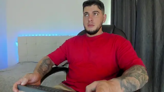 Snapshot of Teilor_Creed chatting on 02-18-26, 09:55 Teilor Creed online show from 02-18-26, 09:55