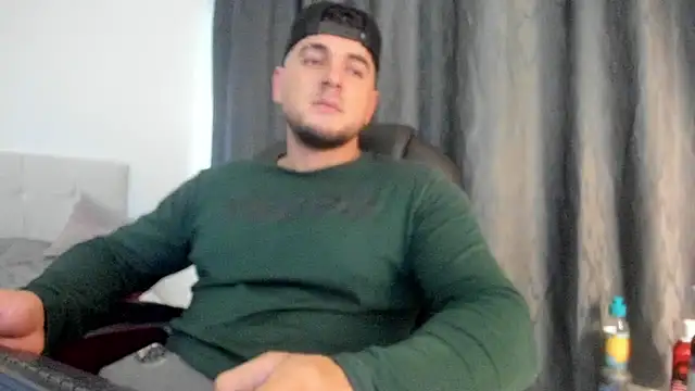 Snapshot of Teilor_Creed chatting on 10-30-25, 07:44 Teilor Creed online show from 10-30-25, 07:44