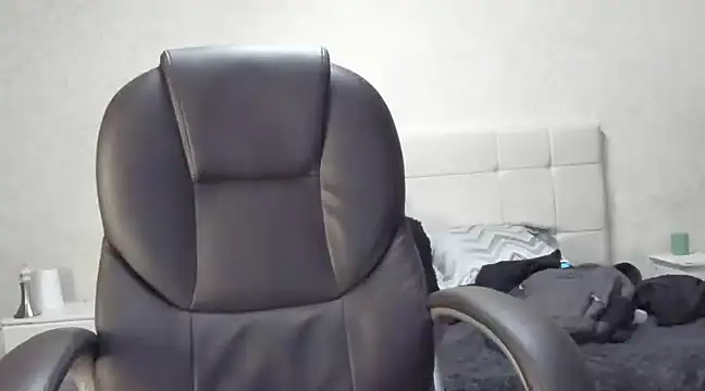 Snapshot of Teilor_Creed chatting on 03-20-25, 07:46 Teilor Creed online show from 03-20-25, 07:46