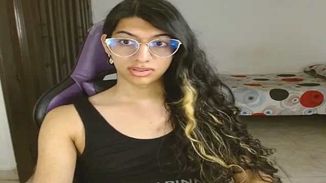 engielphoenis14 online show from 09-26-25, 09:32