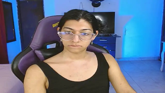 engielphoenis14 online show from 01-16-26, 03:21