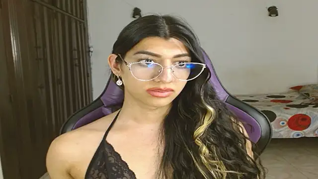 engielphoenis14 online show from 09-22-25, 09:32