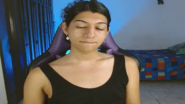 engielphoenis14 online show from 11-25-25, 11:05