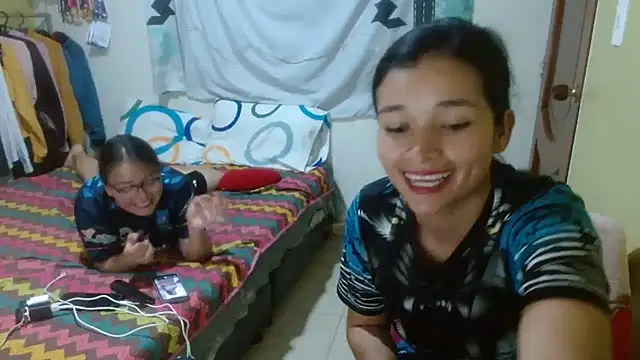 clayre and jill online show from 12-22-25, 05:40