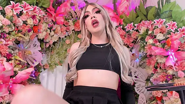 Laurenn evans online show from 09-29-25, 09:53