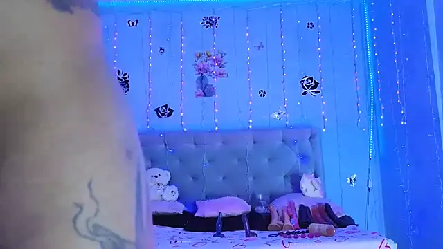 gabbiefoxthx online show from 02-02-25, 12:09