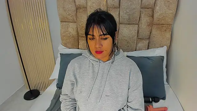 amatista  smith online show from 11-09-25, 12:09